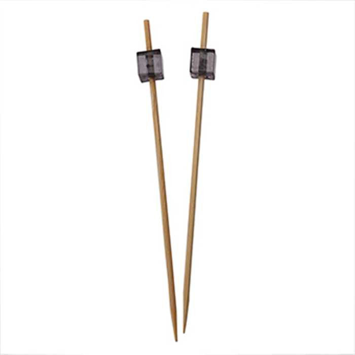Pique cocktail bambou apéritif cube noir 9 cm par 100