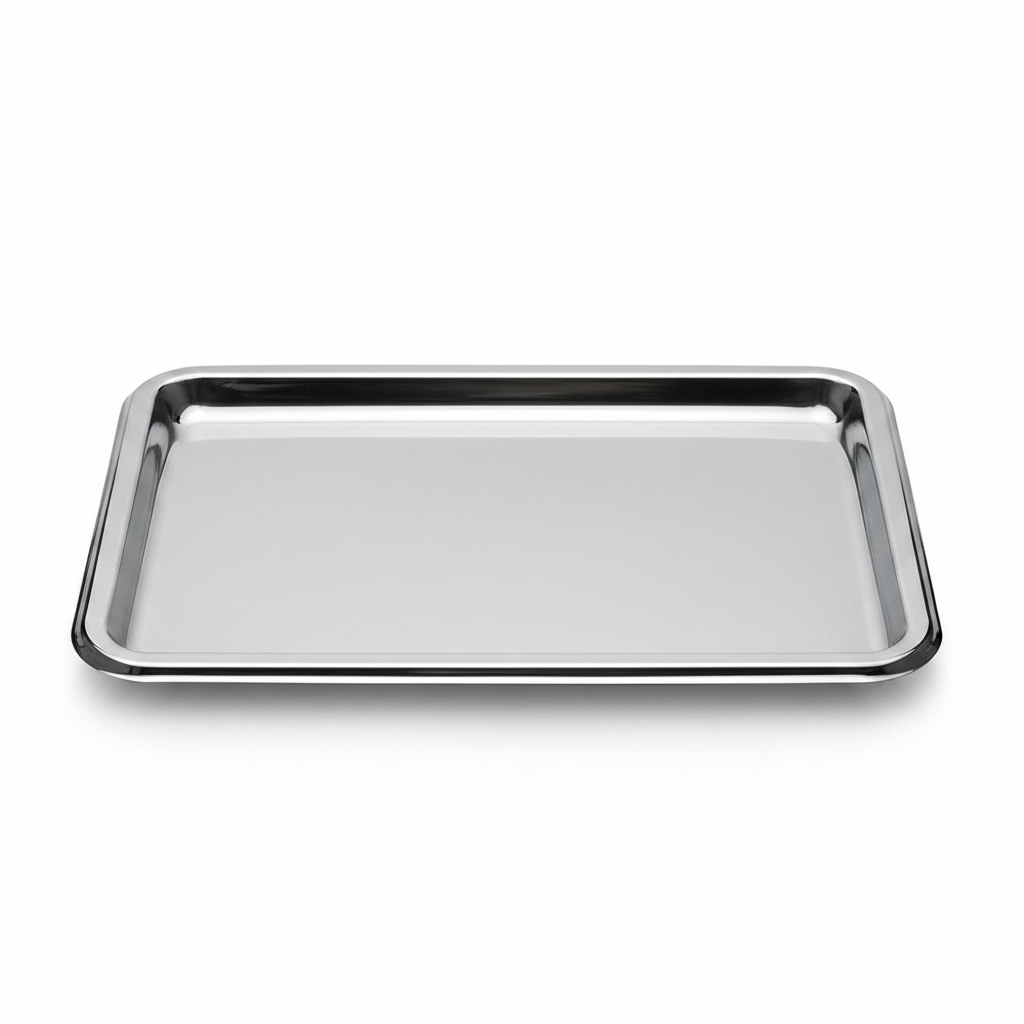 Plateau buffet 35x24cm PET recyclable argenté vide sur fond blanc studio