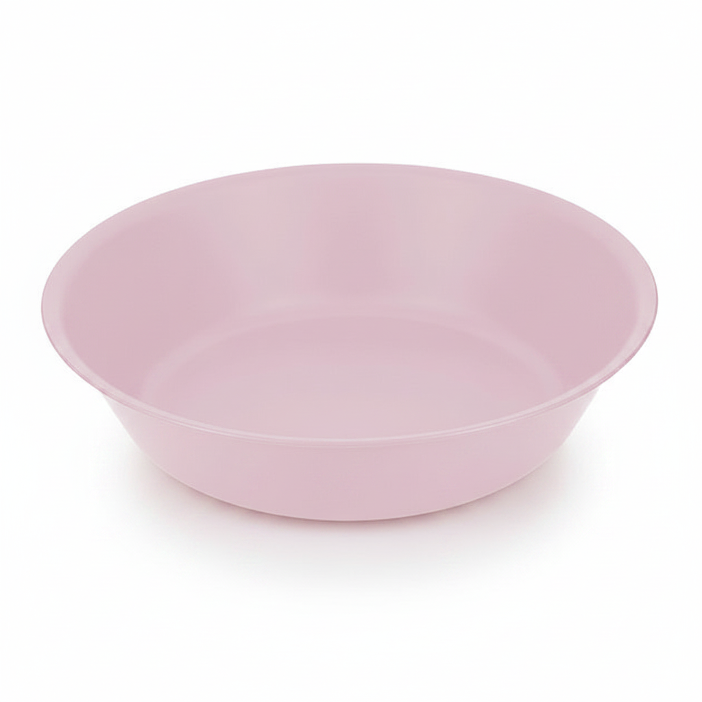 Assiette creuse rose photo studio fond blanc