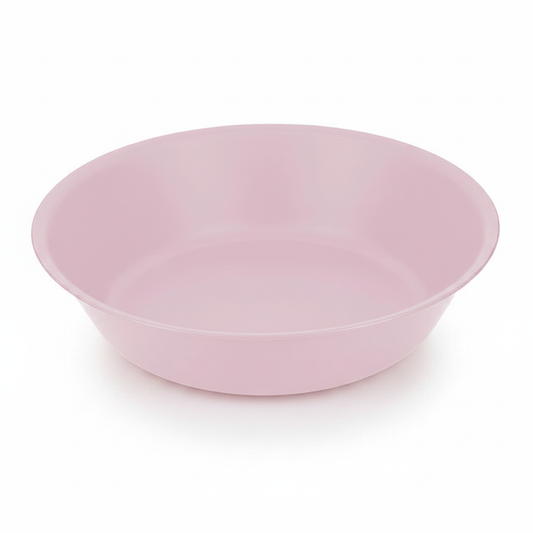 Assiette creuse rose photo studio fond blanc